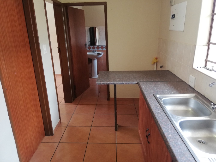 To Let 2 Bedroom Property for Rent in Die Bult North West